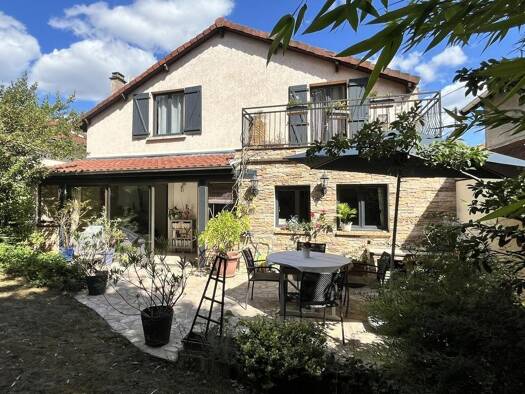 Maison à vendre 430 000 € 7 pièces 4 chambres 119,2 m² 293 m² de terrain Village Montigny-Lès-Cormeilles 95370