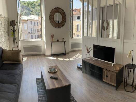 Appartement à louer - logement étudiant 650 € 2 pièces 1 chambre 39 m² Anduze 30140