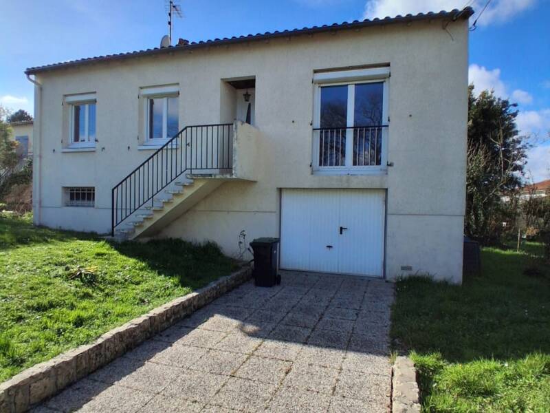 Maison à louer, 72m², SAINTES