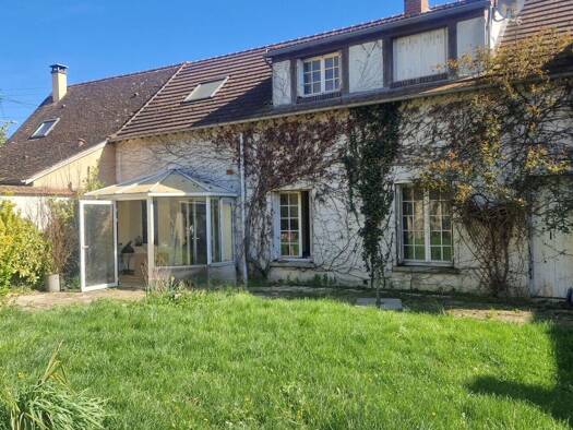 Maison à vendre 351 750 € 5 pièces 3 chambres 135 m² 990 m² de terrain Jouy 28300