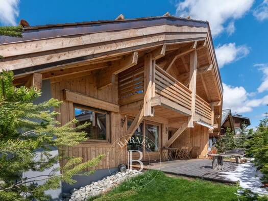 Chalet à vendre 3 400 000 € 5 chambres 231 m² 623 m² de terrain Megève 74120