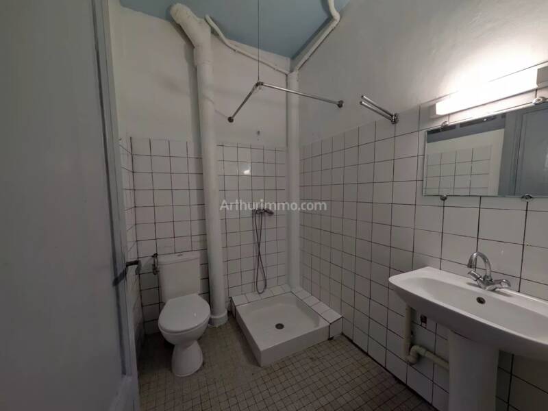 Maison à louer, 52m², SAINT MEDARD DE GUIZIERES