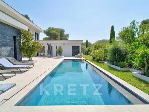 Maison à vendre 1 590 000 € 6 pièces 3 chambres 260 m² 1 050 m² de terrain Saint Mitre les Granettes Pey Blanc Aix-en-Provence 13090