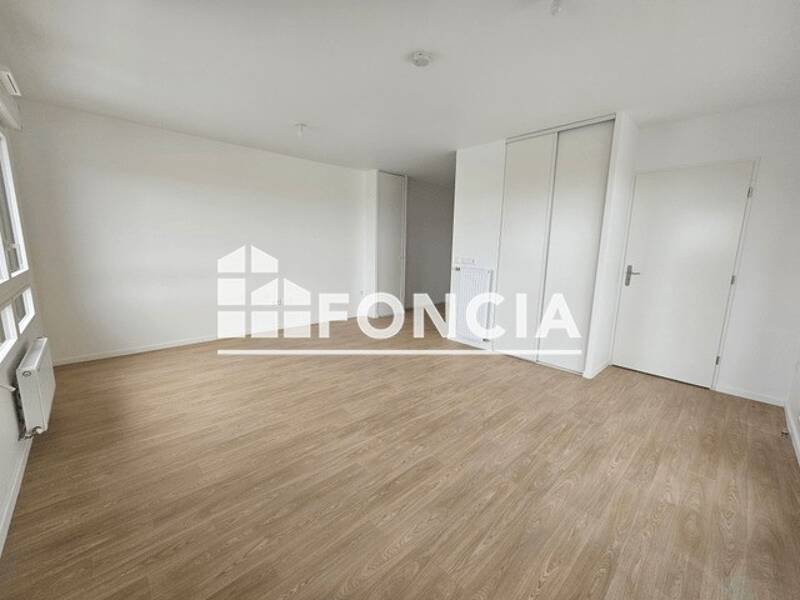 Maison à louer, 34m², IVRY SUR SEINE