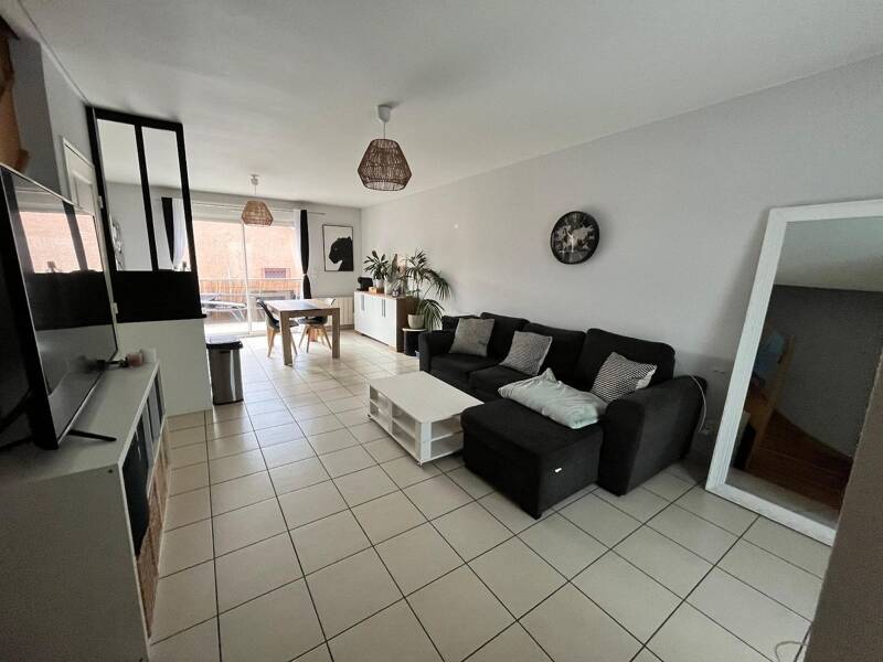 Maison à louer, 68m², MIONS