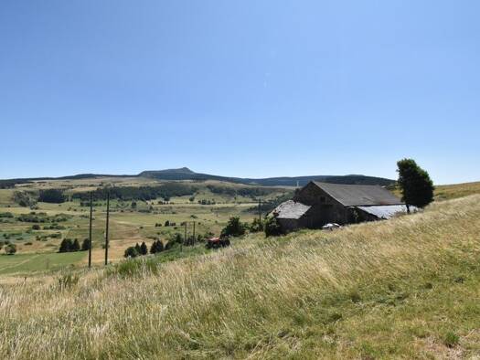 Maison à vendre - neuf 130 000 € 3 pièces 1 chambre 350 m² 4 300 m² de terrain Chaudeyrolles 43430