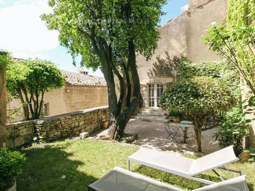 Appartement à vendre 775 000 € 6 pièces 4 chambres 112 m² 2 étages Bonnieux 84480