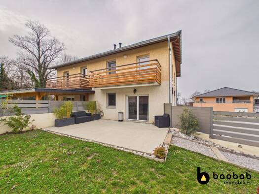 Duplex à louer 1 432 € 4 pièces 3 chambres 81,2 m² RDC Montagnole 73000