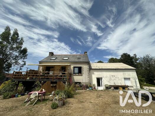 Maison à vendre 188 000 € 8 pièces 4 chambres 130 m² 8 720 m² de terrain Guégon 56120