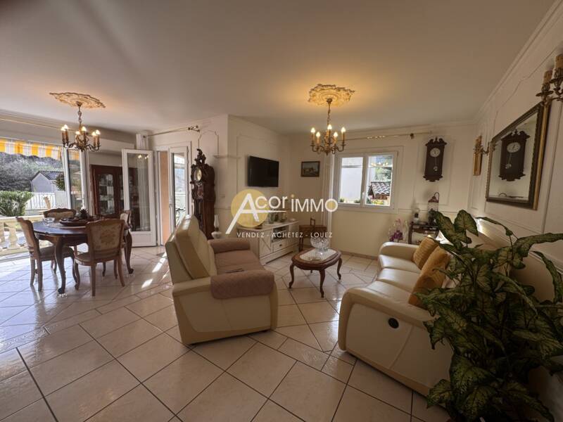 Maison à vendre, 134m², EVENOS