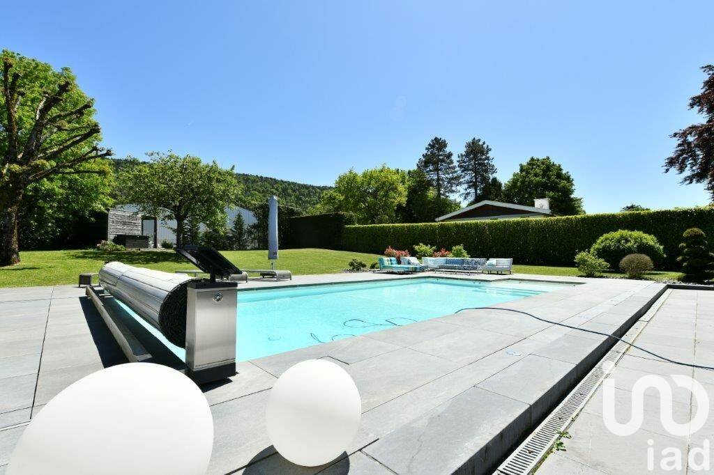 Maison à vendre, 265m², OYONNAX