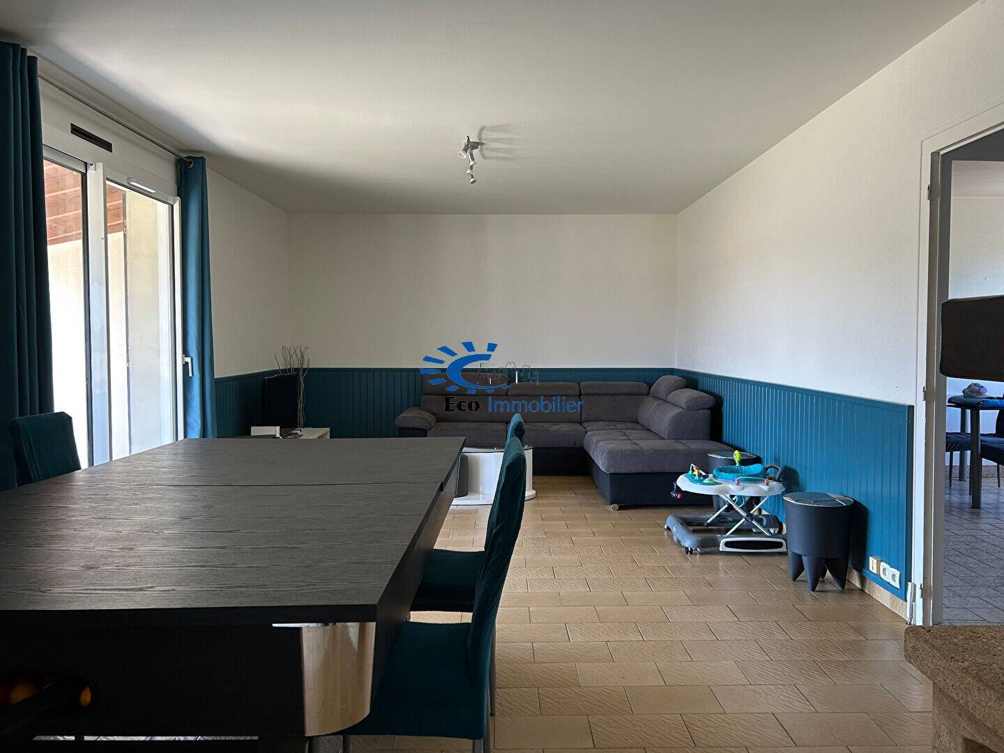 Maison à vendre, 95m², SAINT JEAN DE LIVERSAY
