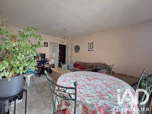 Appartement à vendre 185 000 € 4 pièces 3 chambres 81 m² Étage 5/8 Rostand Boissy-Saint-Léger 94470