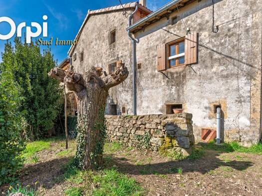 Maison à louer 570 € 3 pièces 2 chambres 81 m² 5 808 m² de terrain Issamoulenc 07190