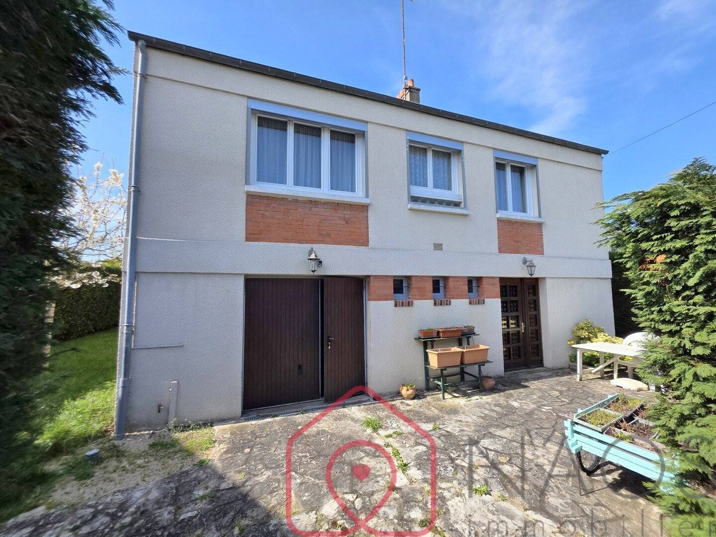 Maison à vendre, 103m², SAINT JEAN DE LA RUELLE
