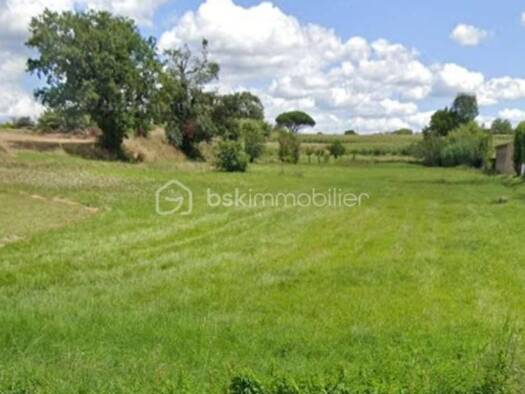 Terrain constructible viabilisé à vendre 140 000 € 1 609 m² de terrain Paulhac 31380