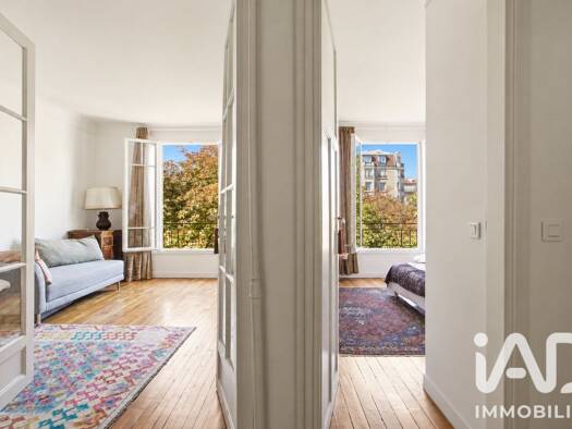 Appartement à vendre 430 000 € 2 pièces 1 chambre 44 m² Étage 2/6 Notre Dame Saint-Mandé 94160