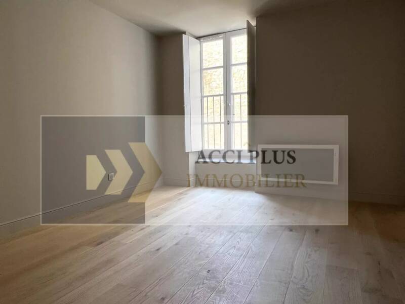 Maison à louer, 51m², NIMES