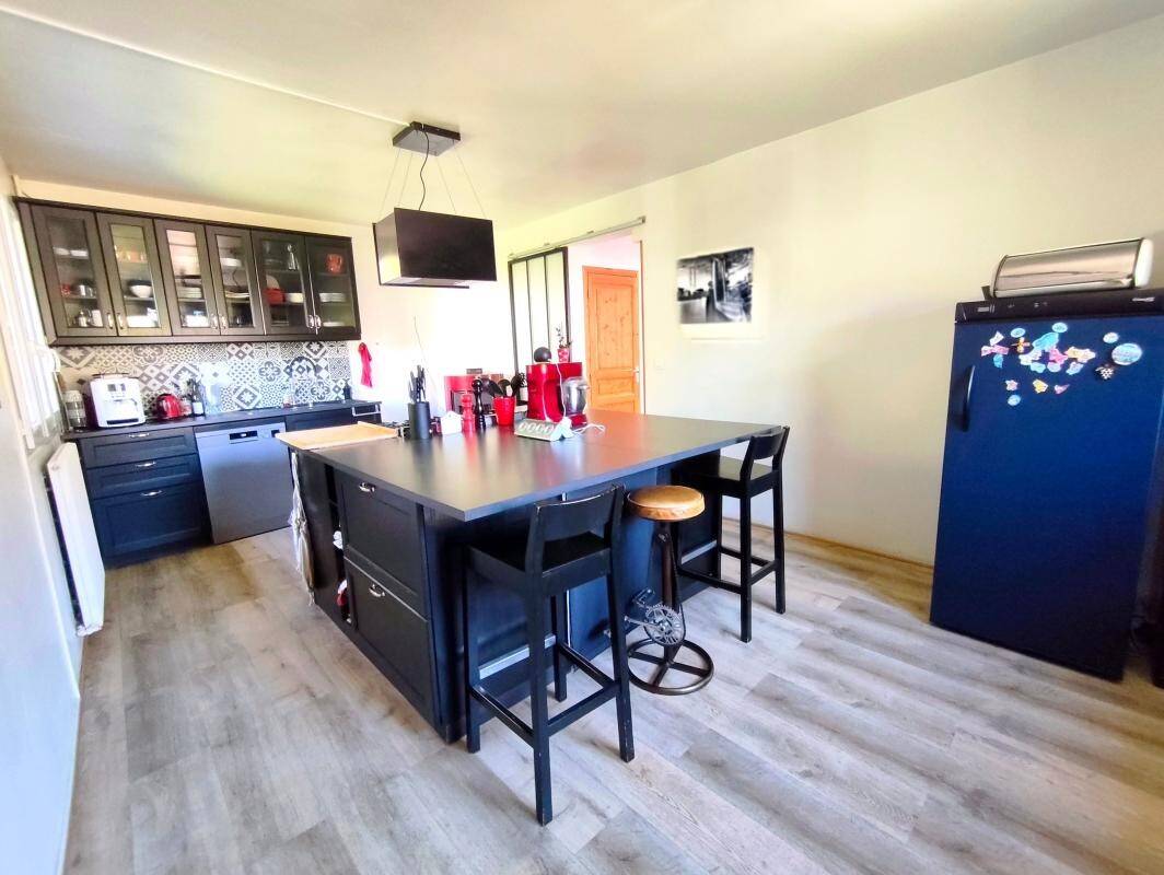 Maison à vendre, 186m², MEZIERES SUR SEINE