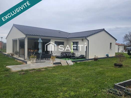 Maison à vendre 316 000 € 4 pièces 2 chambres 160 m² 1 559 m² de terrain Saint Privat en Perigord 24410