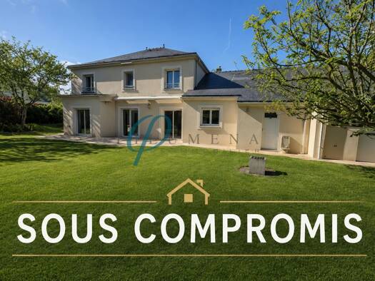 Maison à vendre 455 500 € 7 pièces 5 chambres 192 m² 924 m² de terrain Agglomeration Nort sur Erdre 44390