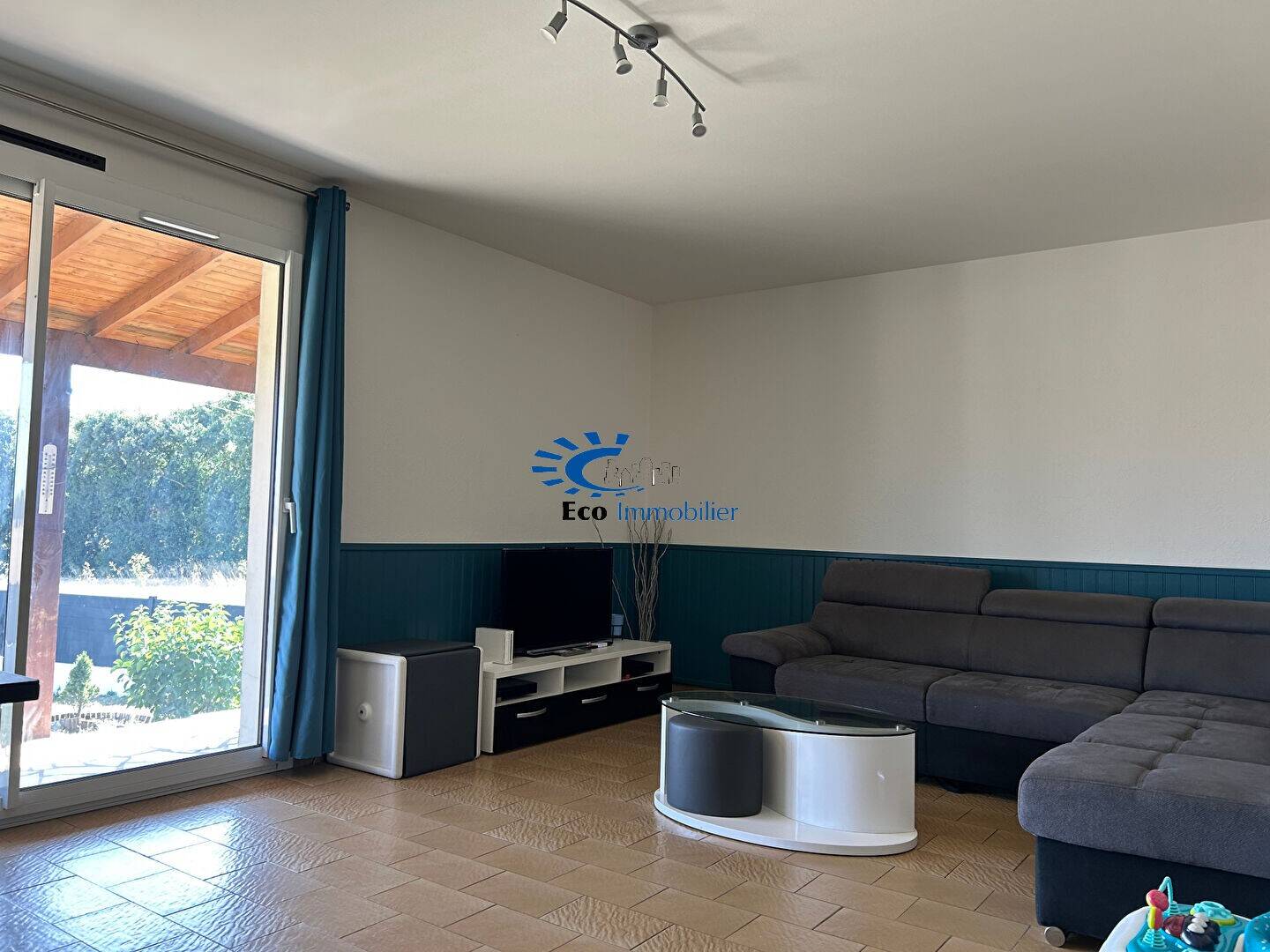 Maison à vendre, 95m², SAINT JEAN DE LIVERSAY