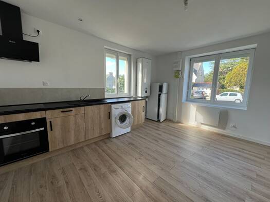 Appartement à louer 550 € 2 pièces 1 chambre 28 m² RDC/3 Brezillet-Les Villes Moisan Ploufragan 22440