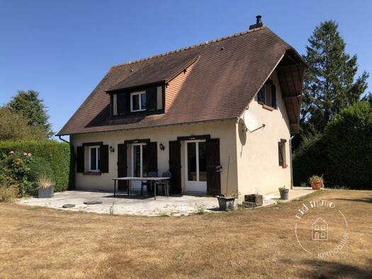 Maison à vendre 252 000 € 4 pièces 3 chambres 95 m² 3 900 m² de terrain Cormeilles 27260
