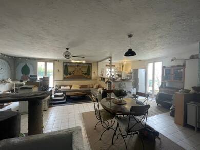Maison de plain-pied à vendre 430 000 € 4 pièces 4 chambres 103 m² 7 375 m² de terrain Trans-en-Provence 83720