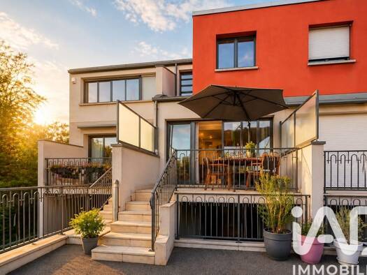 Maison à vendre 289 000 € 3 pièces 2 chambres 76,99 m² Bord de Marne Champs-sur-Marne 77420