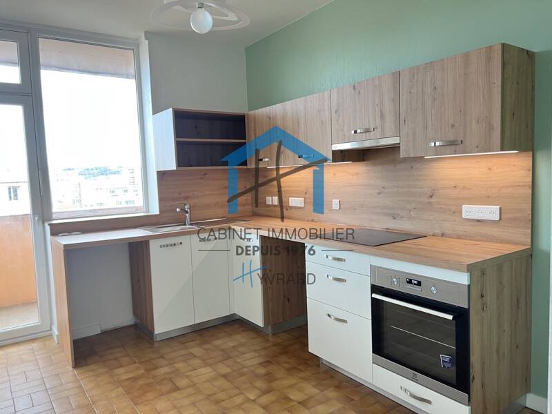 Maison à louer, 103m², SAINT ETIENNE