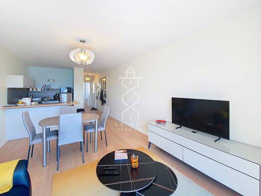 Appartement à vendre 172 850 € 2 pièces 1 chambre 48,5 m² Étage 2/4 Lorient 56100