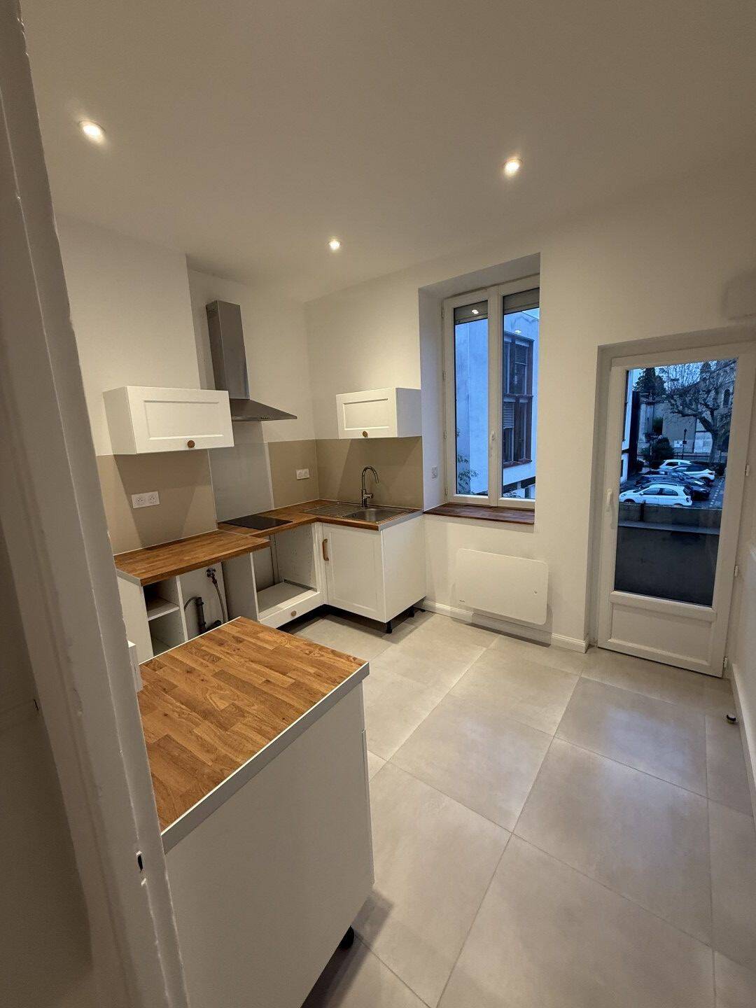 Maison à louer, 39m², VALENCE