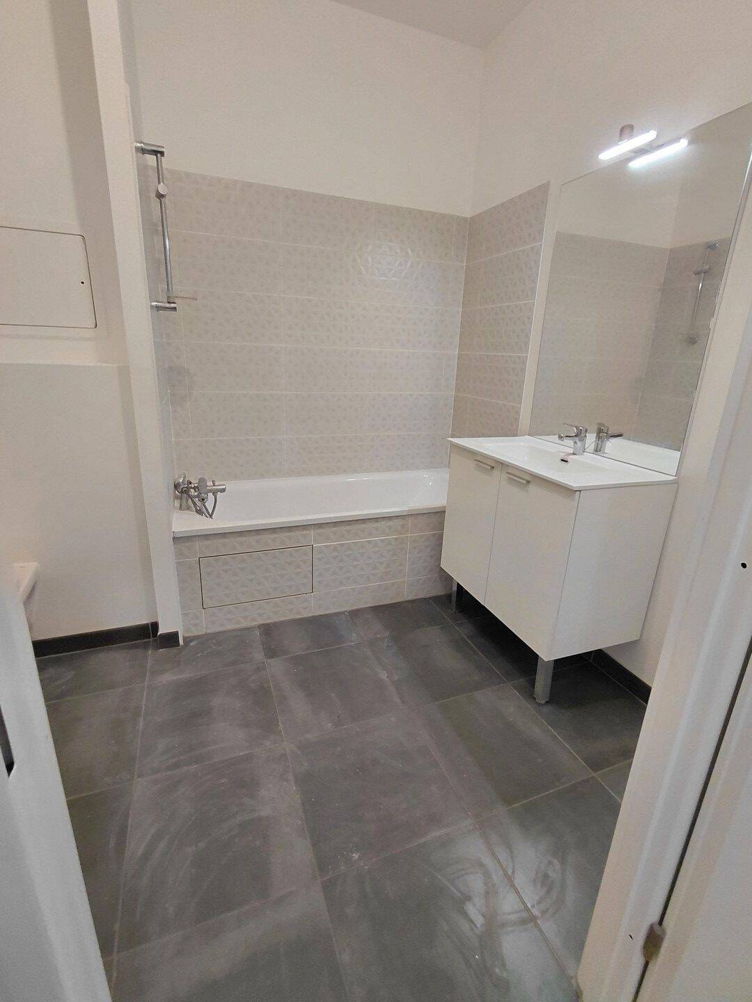 Maison à louer, 40m², LE CHESNAY