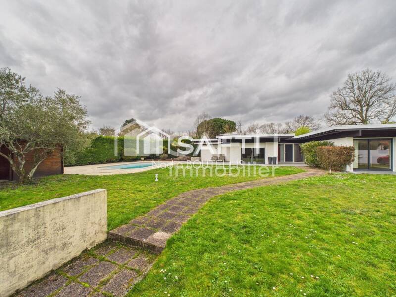 Maison à vendre, 152m², SAINT JEAN D'ILLAC