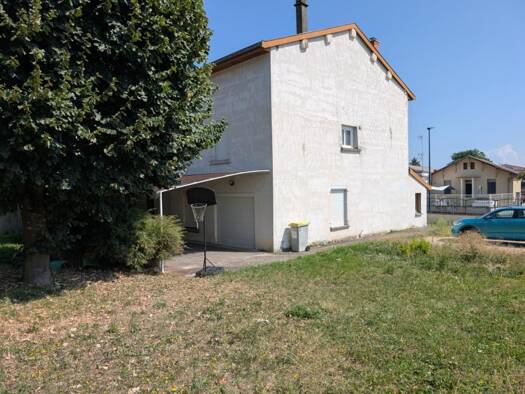 Maison de ville à vendre 420 000 € 6 pièces 4 chambres 212,8 m² 700 m² de terrain Chavanoz 38230