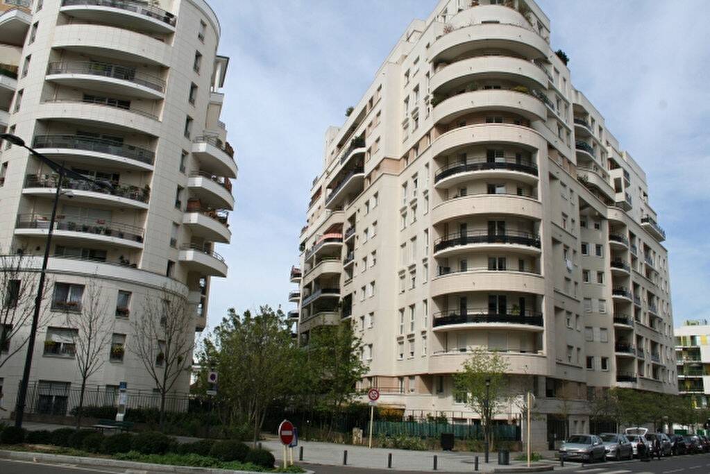Maison à louer, 64m², COURBEVOIE