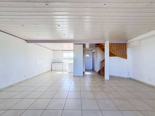 Maison à louer 710 € 4 pièces 3 chambres 75,42 m² Domsure 01270