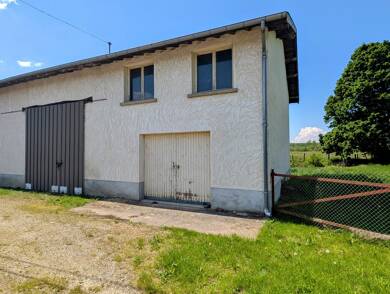 Maison à vendre 90 000 € 3 pièces 1 chambre 172 m² 670 m² de terrain La Tranclière 01160