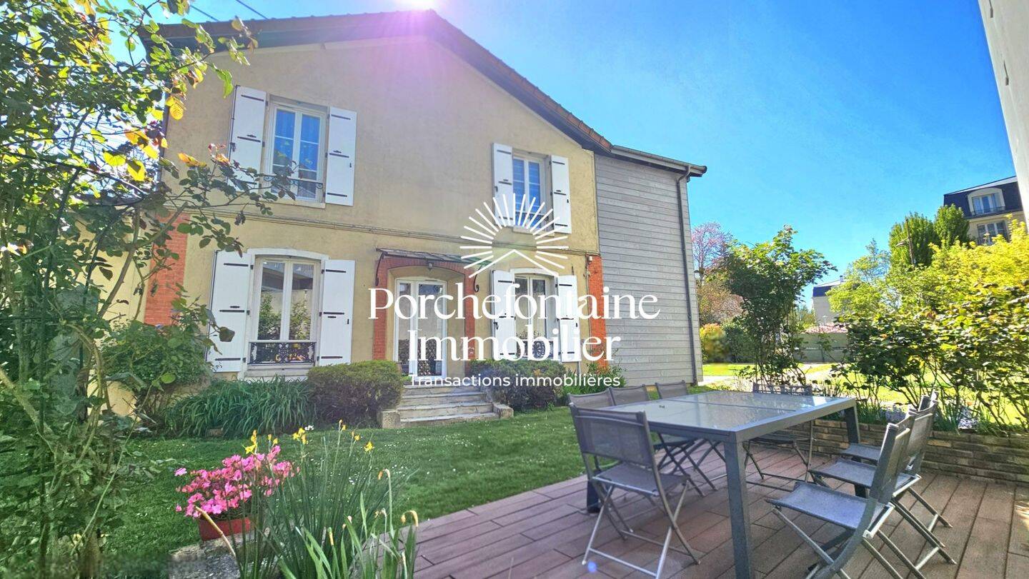 Maison à vendre, 125m², VERSAILLES