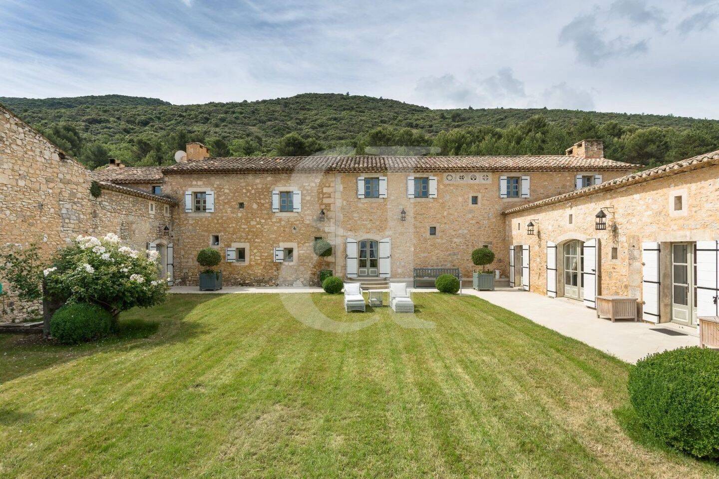 Maison à vendre, 426m², MENERBES