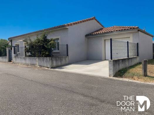 Maison de plain-pied à vendre 275 000 € 3 pièces 2 chambres 90 m² 286 m² de terrain Boutbouilhes-Ox Muret 31600