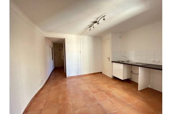 Maison à louer, 26m², CANNES