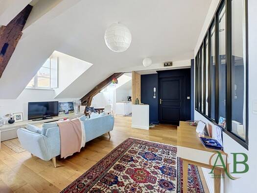 Duplex à vendre 325 000 € 4 pièces 3 chambres 80 m² Étage 4/4 Petit Bayonne Bayonne 64100