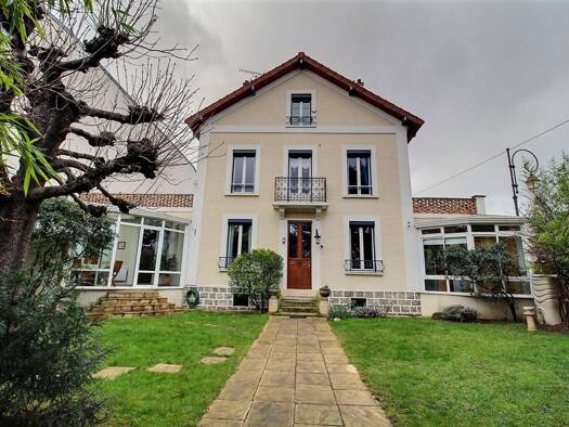 Maison à vendre 1 370 000 € 6 pièces 4 chambres 164 m² 325 m² de terrain General Leclerc La Garenne-Colombes 92250