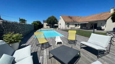 Maison de plain-pied à vendre 445 000 € 6 pièces 4 chambres 160 m² 1 096 m² de terrain Beaune 21200