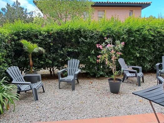 Appartement à louer 800 € 3 pièces 2 chambres 46,8 m² RDC Saint-Cyprien 66750