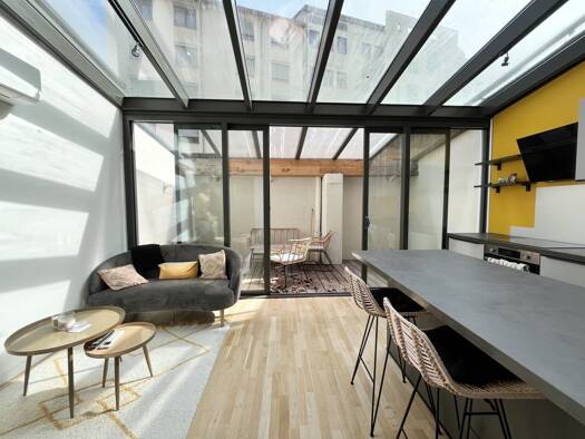 Appartement à louer 937 € 2 pièces 1 chambre 35,5 m² RDC Lyon 8ème arrondissement 69008