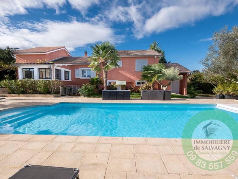 Maison à vendre, 275m², LA TOUR DE SALVAGNY