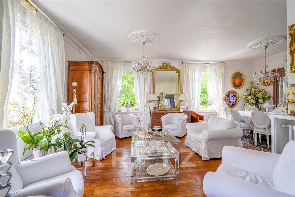 Maison à vendre, 202m², LE POULIGUEN